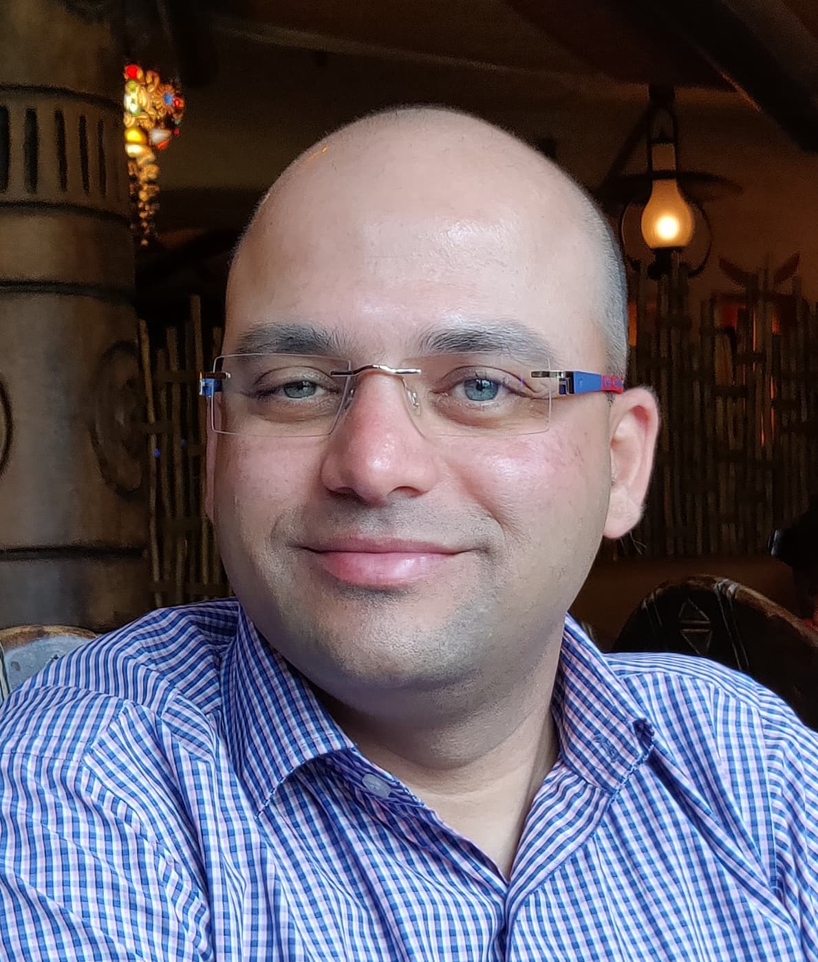 Dr. Ashutosh Modi